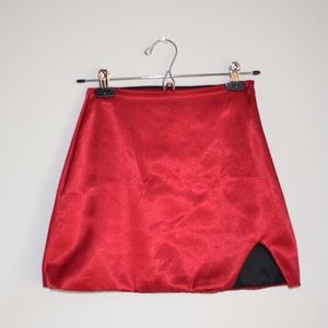 OMIGHTY Silk Kitten Skirt